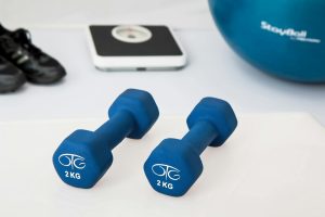 How to Stay Fit While Traveling: 7 Science-Backed Strategies 2025