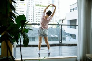 Morning vs Evening Workouts: 9 Science-Backed Tips 2026