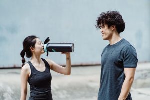 How Much Water Should You Drink When Exercising: Science Guide