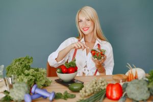5 Foods to Stop Eating for Belly Fat Loss (Science-Backed)