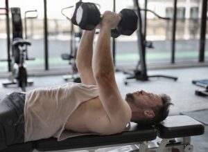How to Do the Dead Bug Exercise Correctly